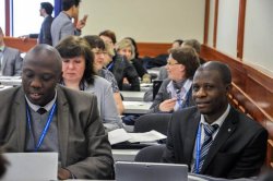 Uczestnicy spotkania koła eksperckiego ds. Dobrej Praktyki Dystrybucyjnej. Na pierwszym planie przedstawicie z Ghany.